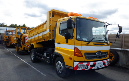 清掃・維持管理の主な車両